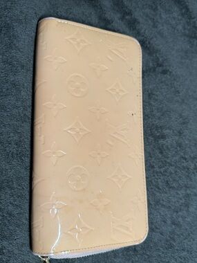 Louis Vuitton Zippy Wallet Monogram Vernis Leather